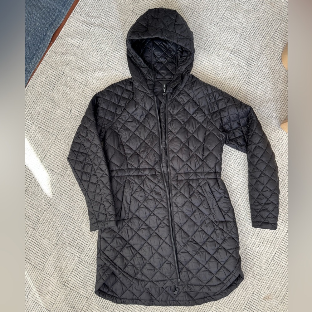Athleta Whisper Featherless Quilted Parka, Women’s Small, Black